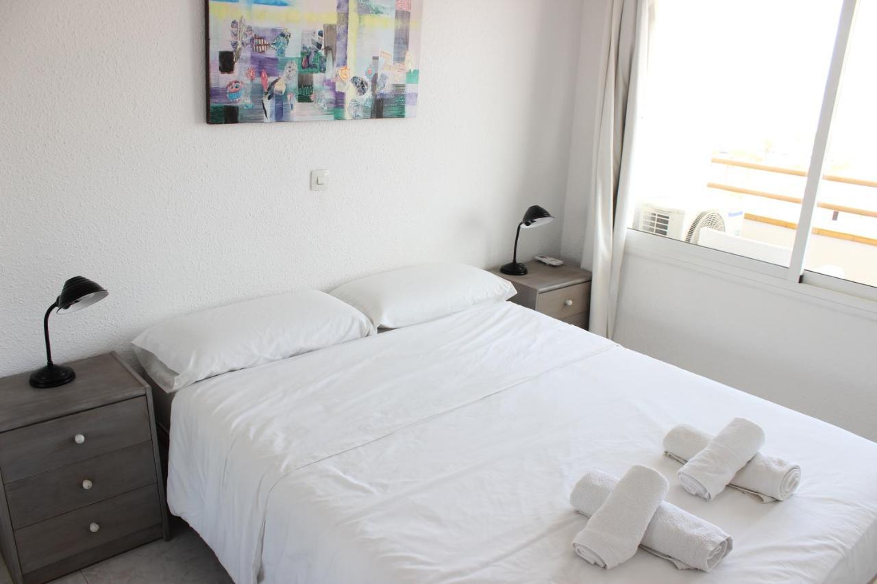 Beautiful Apartment In Front Of Beach, Pool, View Roses Luaran gambar
