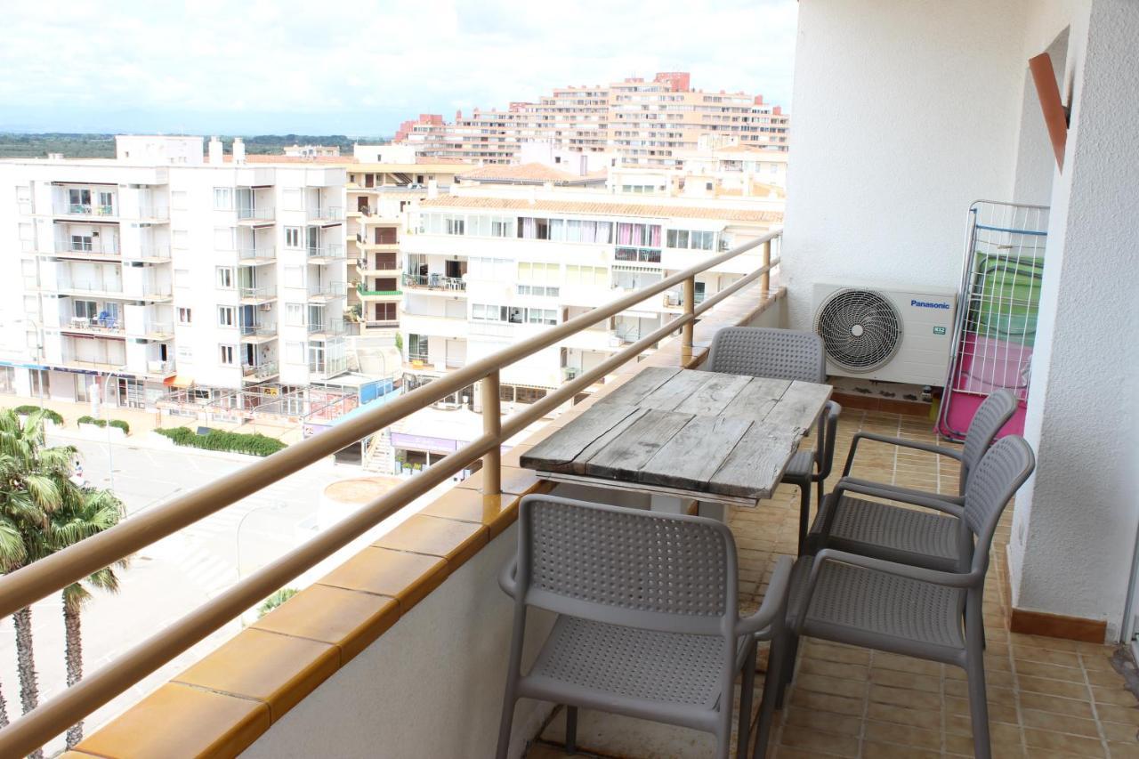 Beautiful Apartment In Front Of Beach, Pool, View Roses Luaran gambar
